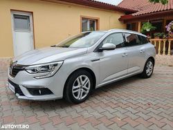 Culoareargint Utilizat 2020 Renault Mégane GrandTour Business Break | 9.900 EUR (Preț OK)