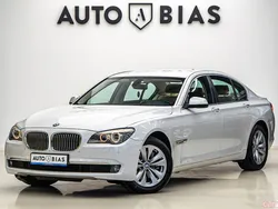 Alb Utilizat 2010 BMW 730 Comfort Edition Berlinǎ | 13.450 EUR (Preț OK)