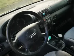 Utilizat 2001 Audi A3 | 2.000 EUR