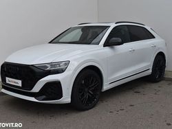 Alb Utilizat 2025 Audi Q8 S-Line SUV | 95.000 EUR