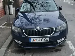 Albastru Utilizat 2015 Skoda Octavia Break | 7.500 EUR (Preț bun)