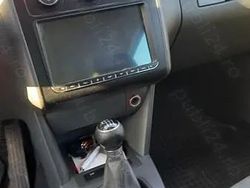 Negru Utilizat 2006 VW Touran Monovolum | 2.800 EUR (Preț OK)