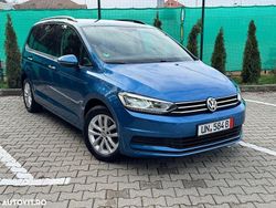 Culoarealbastru Utilizat 2020 VW Touran Comfortline Monovolum | 13.899 EUR (Scump)