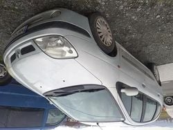 Utilizat 2001 Renault Scénic Monovolum | 900 EUR