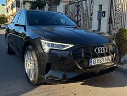 Negru Utilizat 2019 Audi e-tron SUV | 24.000 EUR