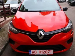 Portocaliu Utilizat 2022 Renault Clio V Hatchback | 12.900 EUR (Preț OK)
