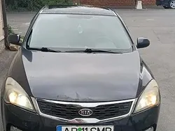 Negru Utilizat 2009 Kia Ceed 2 Berlinǎ | 1.299 EUR (Preț OK)