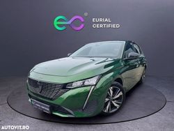 Verde Utilizat 2022 Peugeot 308 Allure Hatchback | 20.032 EUR
