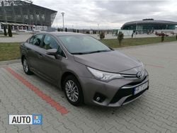 Maro Utilizat 2018 Toyota Avensis Berlinǎ | 16.200 EUR (Scump)