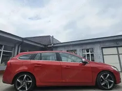 Rosu Utilizat 2012 Volvo V60 R-Design Break | 7.000 EUR