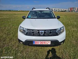 Culoarealb Utilizat 2018 Dacia Duster Essentiel SUV | 9.800 EUR (Preț bun)