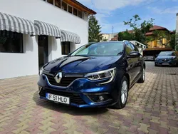 Albastru Utilizat 2017 Renault Mégane GrandTour Intens Break | 11.300 EUR (Puțin scump)