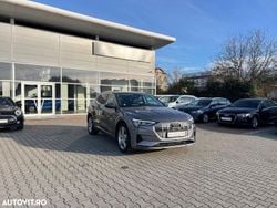 Gri Utilizat 2019 Audi e-tron SUV | 22.995 EUR (Preț bun)