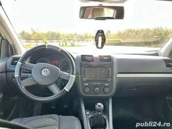 Utilizat 2005 VW Golf V Berlinǎ | 2.100 EUR (Preț OK)