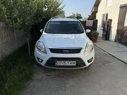 Alb Utilizat 2012 Ford Kuga SUV | 5.400 EUR (Super Preț)