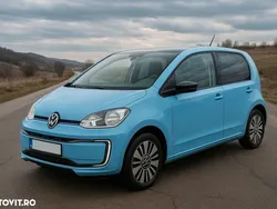 Albastru Utilizat 2023 VW e-up! Hatchback | 14.500 EUR
