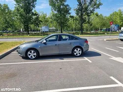 Gri Utilizat 2011 Chevrolet Cruze LT Hatchback | 3.900 EUR (Preț OK)