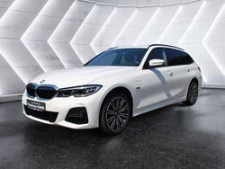 Utilizat 2022 BMW 320e Sport Line Break | 35.527 EUR (Puțin scump)