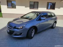 Utilizat 2013 Opel Astra Sport Break | 3.700 EUR (Preț bun)