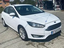 Culoarealb Utilizat 2016 Ford Focus Titanium Berlinǎ | 6.300 EUR (Preț bun)