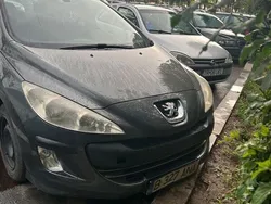 Gri Utilizat 2008 Peugeot 308 Premium Hatchback | 1.200 EUR (Super Preț)
