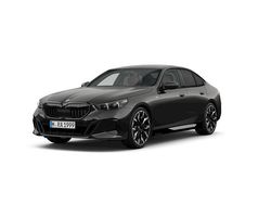 Sophisto grey brillant effect Utilizat 2024 BMW 520 Comfort Edition Berlinǎ | 66.526 EUR