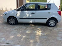 Culoarealb Utilizat 2011 Skoda Fabia Active | 4.500 EUR (Puțin scump)