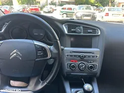 Culoarealb Utilizat 2016 Citroën C4 Feel Hatchback | 5.500 EUR (Preț bun)