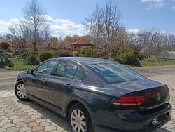 Culoaregri Utilizat 2015 VW Passat Berlinǎ | 8.990 EUR (Preț bun)