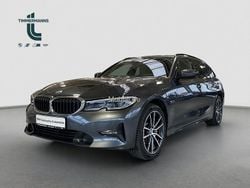 Utilizat 2022 BMW 330e Sport Line Break | 36.682 EUR (Scump)