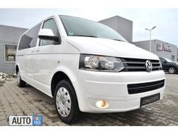 Alb Utilizat 2013 VW Caravelle Monovolum | 17.499 EUR (Super Preț)