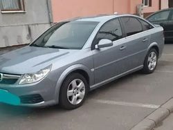 Argintiu Utilizat 2006 Opel Vectra Berlinǎ | 2.500 EUR (Puțin scump)
