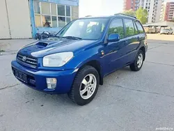 Albastru Utilizat 2003 Toyota RAV4 SUV | 2.590 EUR (Super Preț)