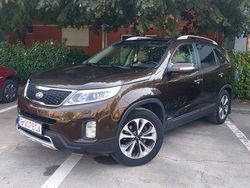 Culoaremaro Utilizat 2013 Kia Sorento Platinum Edition SUV | 13.300 EUR (Puțin scump)