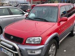 Rosu Utilizat 1999 Toyota RAV4 SUV | 3.000 EUR