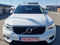 Culoarealb Utilizat 2020 Volvo XC40 Momentum SUV | 14.300 EUR (Preț OK)
