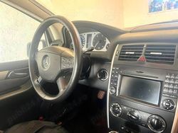 Utilizat 2011 Mercedes A180 Hatchback | 3.850 EUR