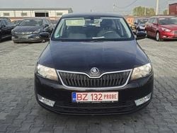 Negru Utilizat 2015 Skoda Rapid Ambition Hatchback | 6.499 EUR (Preț OK)