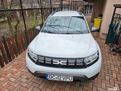 Alb Utilizat 2023 Dacia Duster SUV | 17.500 EUR (Preț OK)