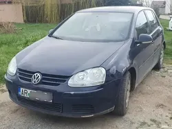 Utilizat 2006 VW Golf V Hatchback | 1.850 EUR (Preț bun)