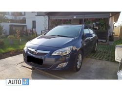Albastru Utilizat 2012 Opel Astra Hatchback | 5.700 EUR (Preț OK)