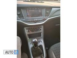Gri Utilizat 2021 Opel Astra Coupe | 9.300 EUR (Puțin scump)