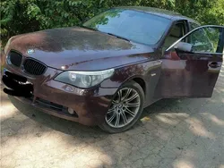 Visiniu Utilizat 2006 BMW 530 Comfort Edition Berlinǎ | 5.450 EUR
