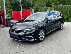 Culoarenegru Utilizat 2020 VW Passat Break | 18.690 EUR (Puțin scump)