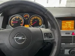 Opel Astra GTC