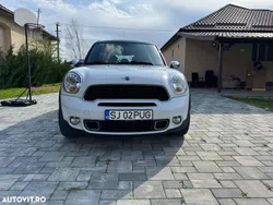 Alb Utilizat 2013 Mini Countryman SUV | 9.200 EUR