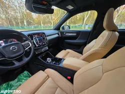 Albastru Utilizat 2019 Volvo XC40 Inscription SUV | 25.199 EUR