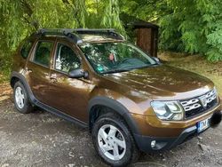 Maro Utilizat 2015 Dacia Duster SUV | 9.000 EUR (Scump)