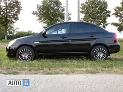 Negru Utilizat 2008 Hyundai Accent Berlinǎ | 3.500 EUR