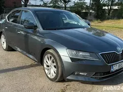 Utilizat 2016 Skoda Superb Berlinǎ | 9.900 EUR